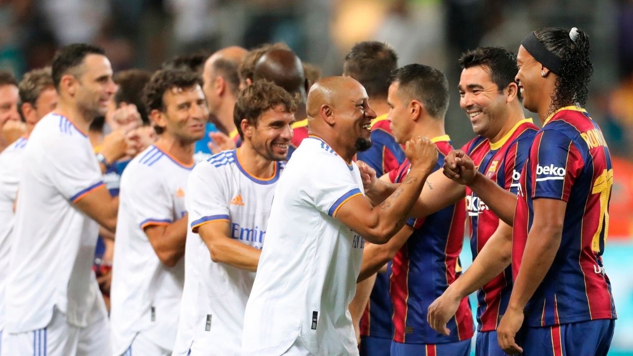 Real Madrid se lleva el clásico de leyendas contra Barcelona