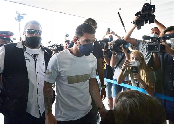 Familia Messi viaja París