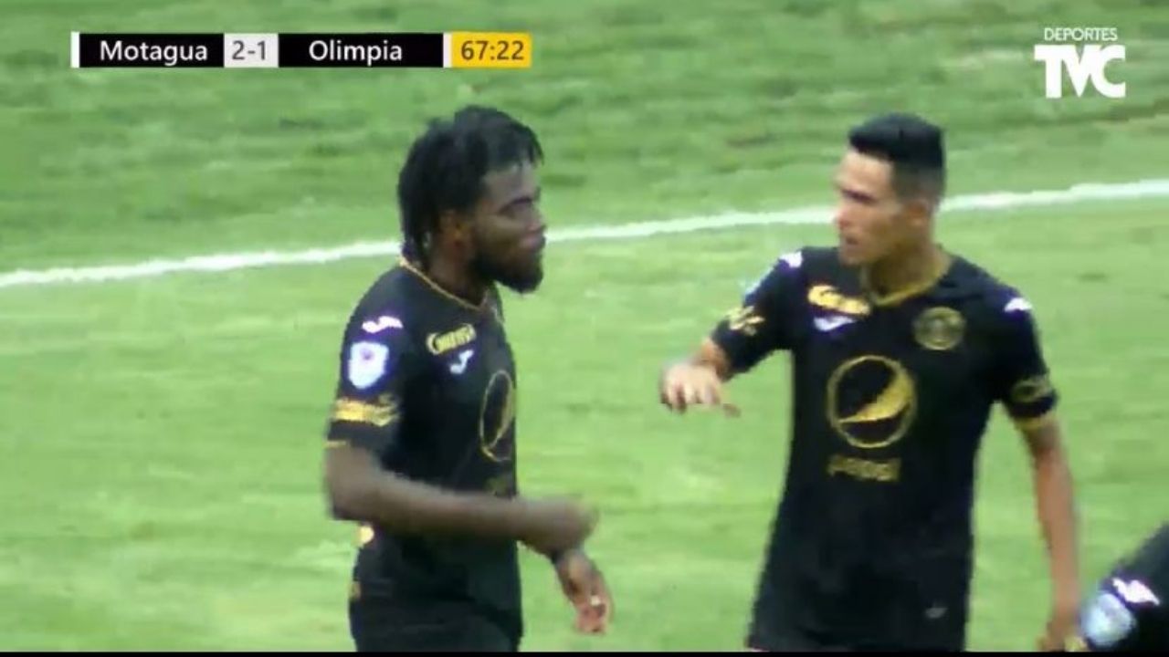 Cristopher Meléndez, elegido como el mejor jugador del clásico entre Motagua y Olimpia