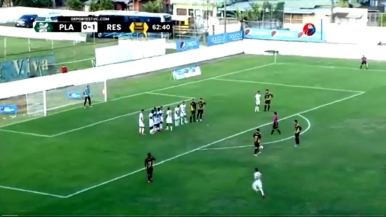 El golazo de tiro libre de Alejandro Reyes en el triunfo del Real España contra Platense