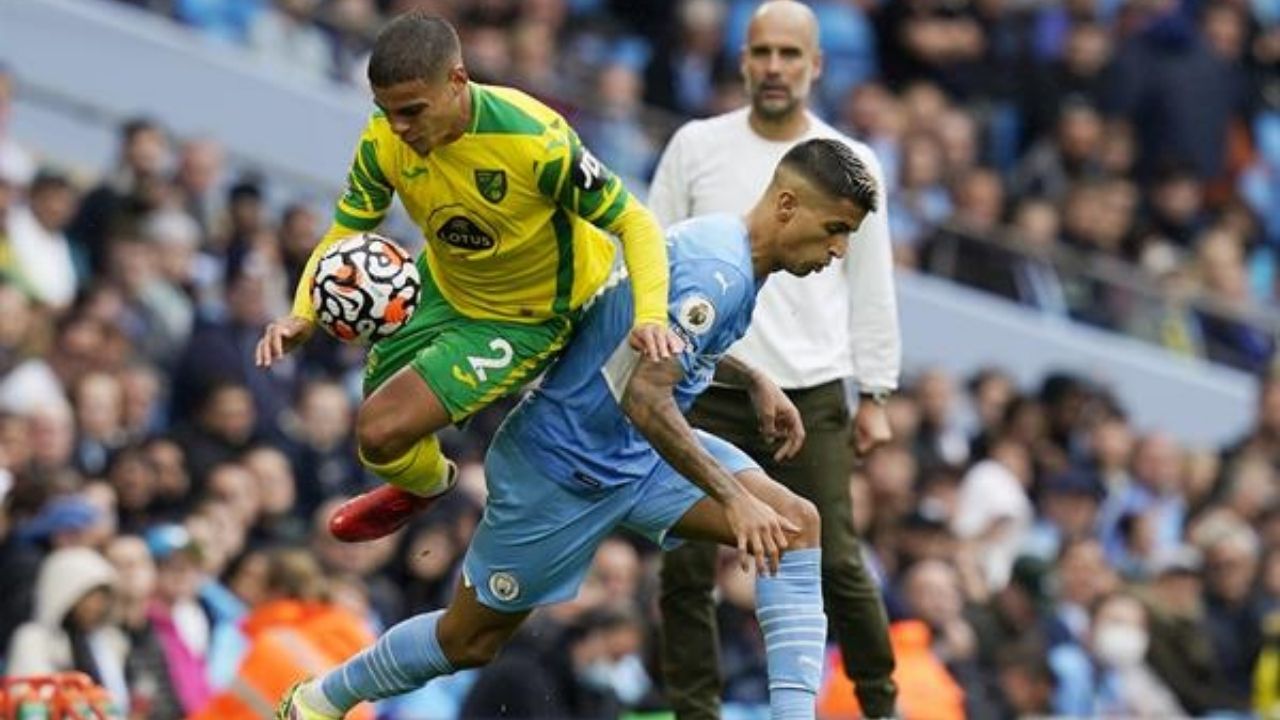 Manchester City de Grealish comienza a carburar, Liverpool líder