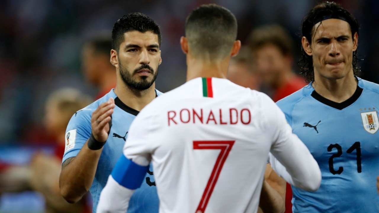 Primer problema: ¿Cavani cederá el número 7 a Cristiano Ronaldo?