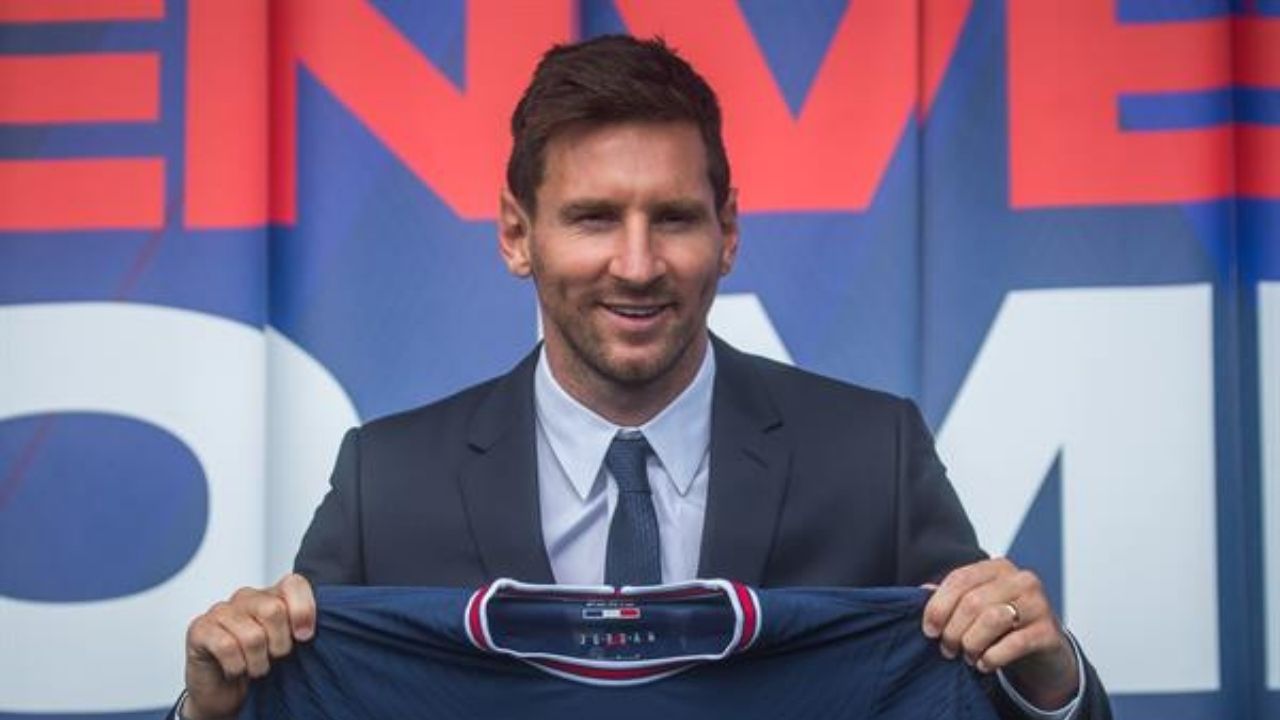 Lionel Messi presume los colores del PSG en su Instagram