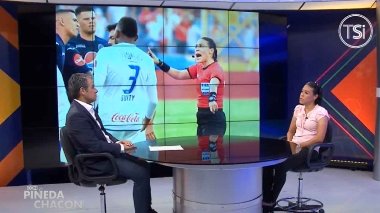 Melissa Borjas Pastrana en Con Pineda Chacón: 'En Honduras no se puede vivir solo del arbitraje'