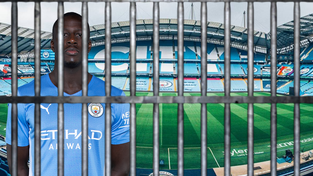 El Manchester City suspende a uno de futbolistas tras ser acusado de cuatro cargos de violación