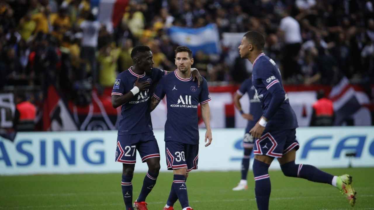 ¿Su despedida? Mbappé marca un doblete en el debut de Messi con el PSG
