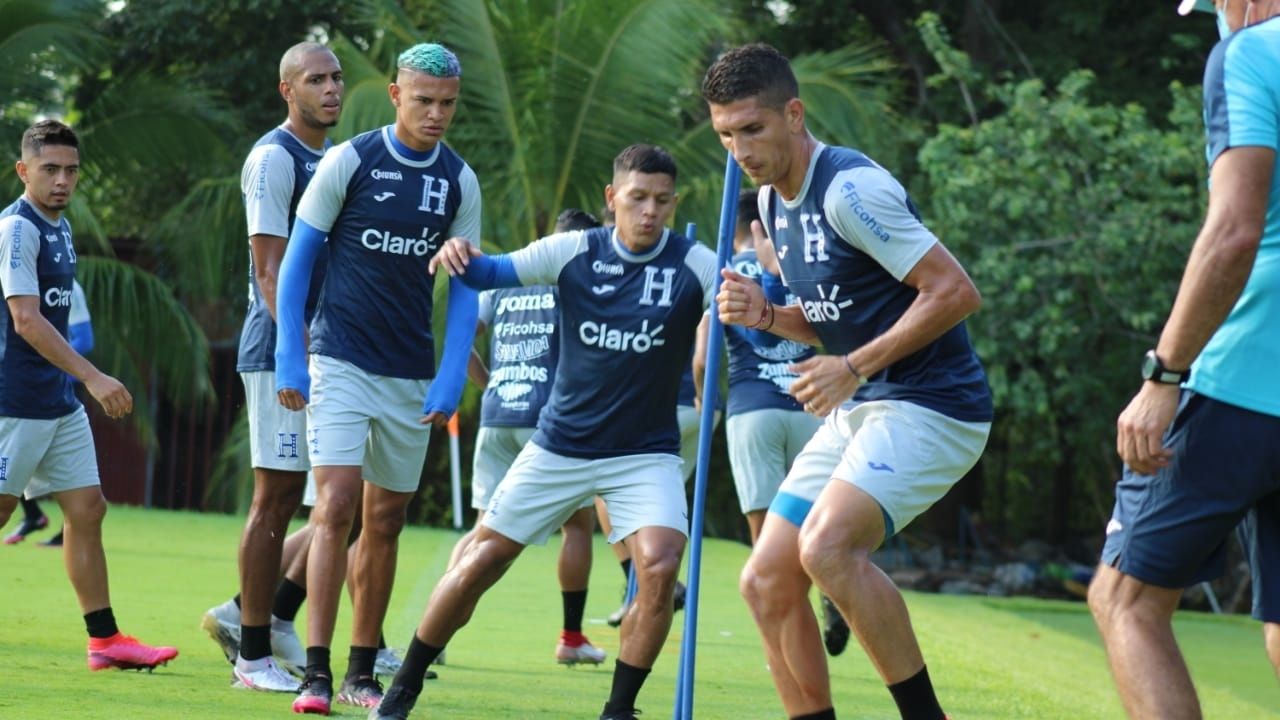 La H sigue trabajando de cara a su debut en la eliminatoria mundialista rumbo a Qatar 2022