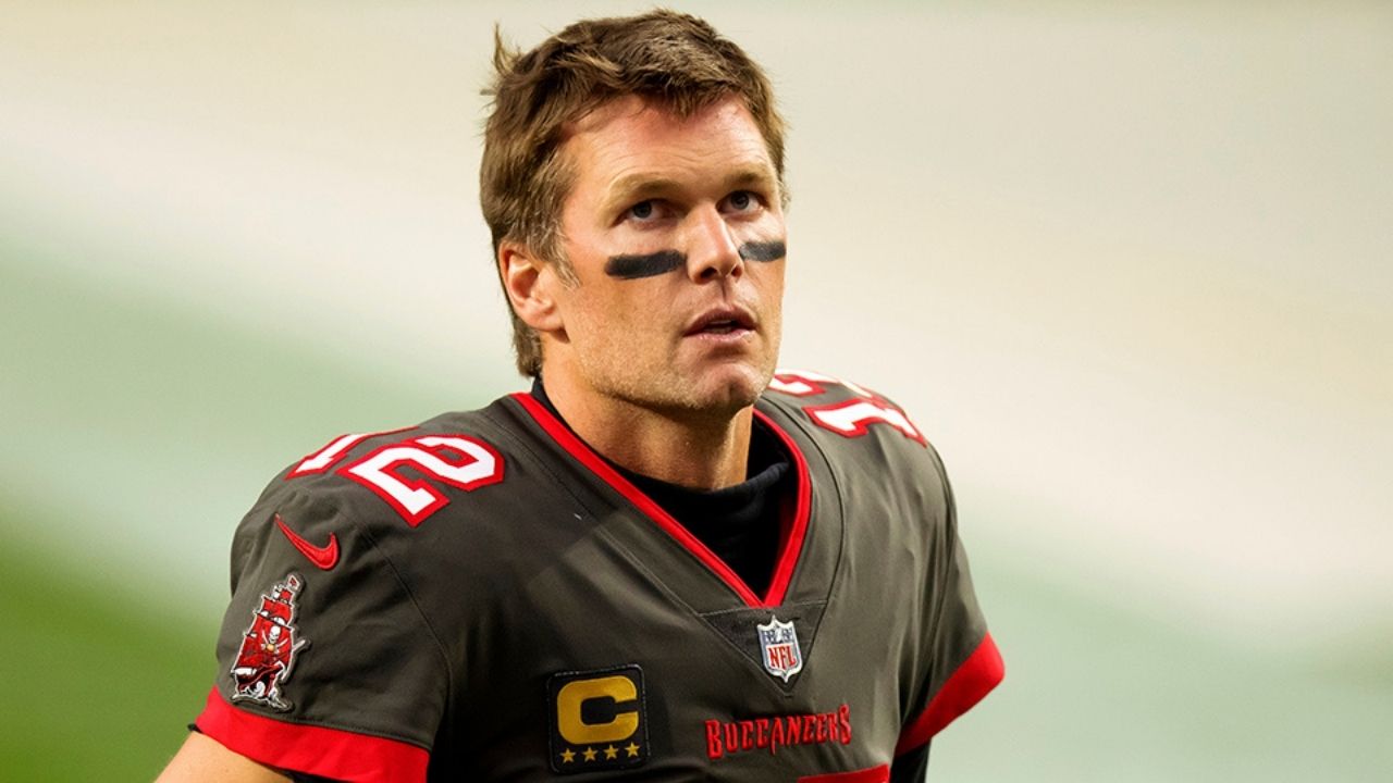 Tom Brady insulta a los jugadores de la NFL llamándolos 'ignorantes'