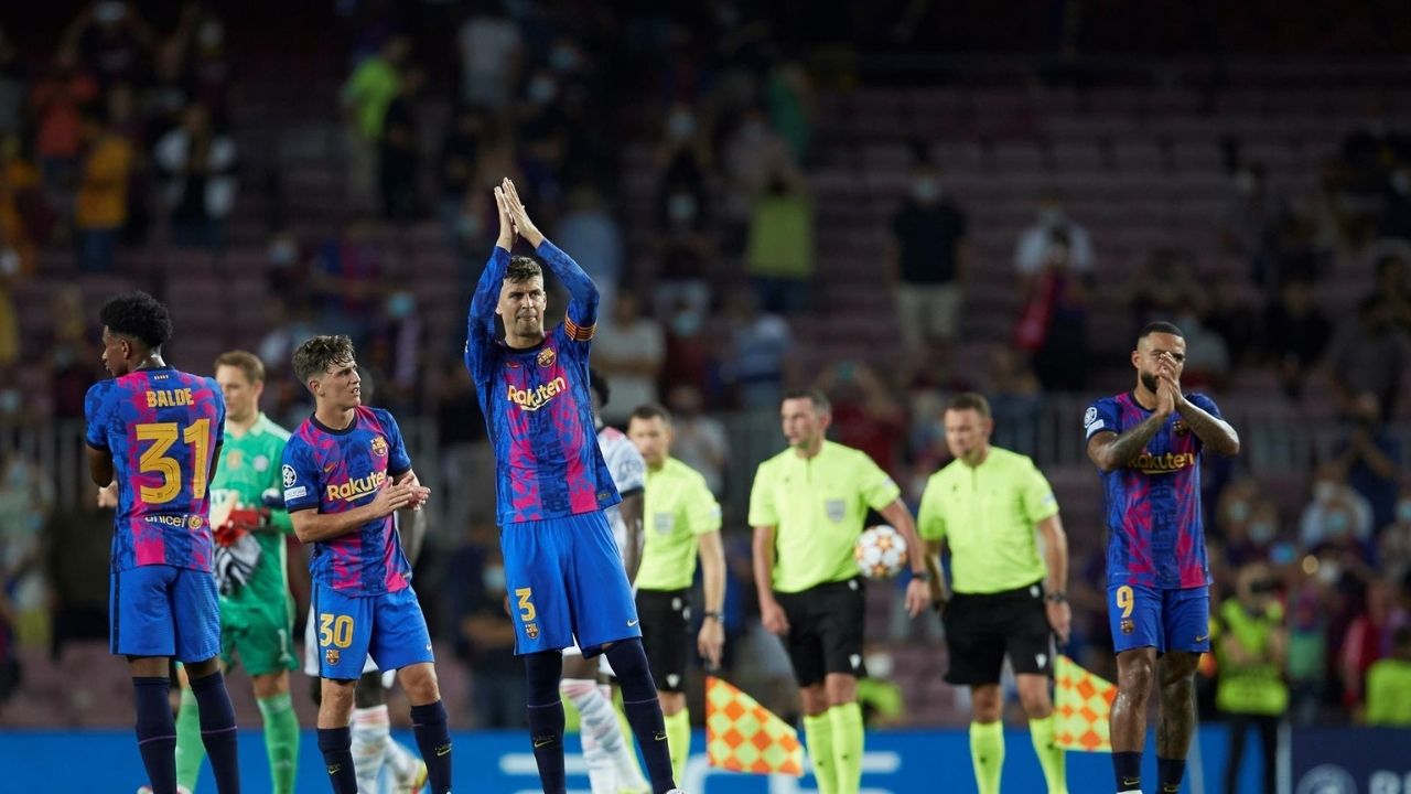 Piqué pide calma y asegura que el Barcelona competirá la presente temporada