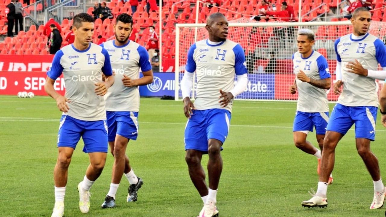 Los 10 jugadores de Honduras que disputaron su primer partido de eliminatoria