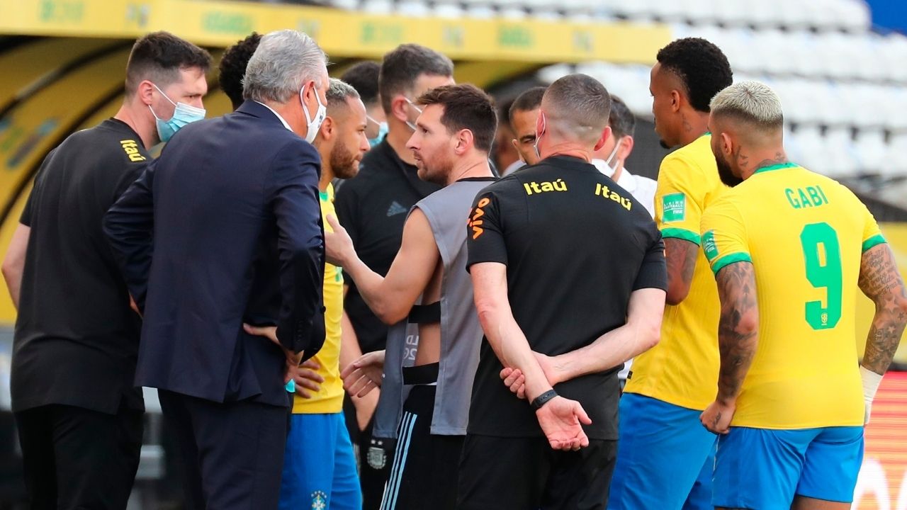 ¡Papelón en Conmebol! Regulador sanitario brasileño interrumpe partido entre Brasil y Argentina