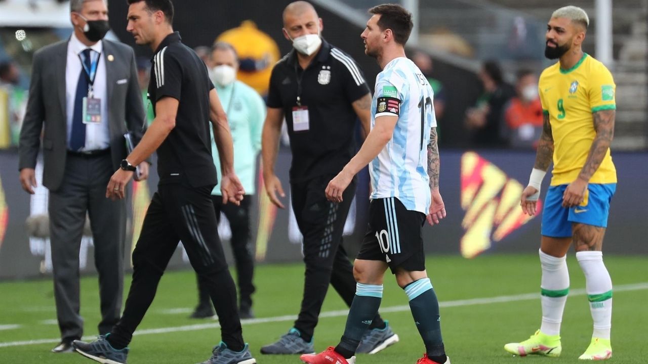 Lo último que se informa sobre el duelo eliminatorio entre Brasil y Argentina, suspendido por autoridades de salud