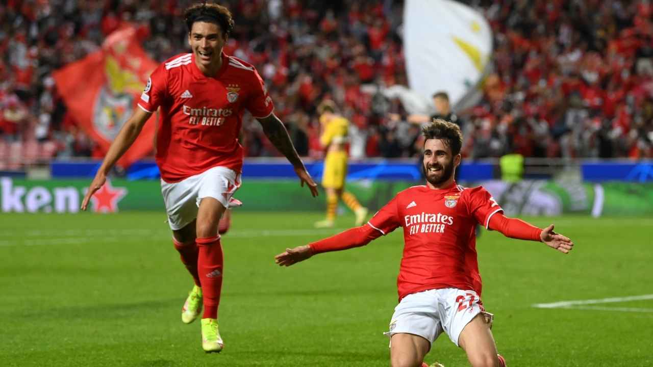 ¡De escándalo! Benfica propina goleada al Barcelona y confirma el peor arranque de su historia