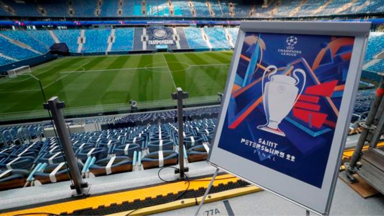 UEFA presenta el logo de la final de la Champions League en San Petersburgo