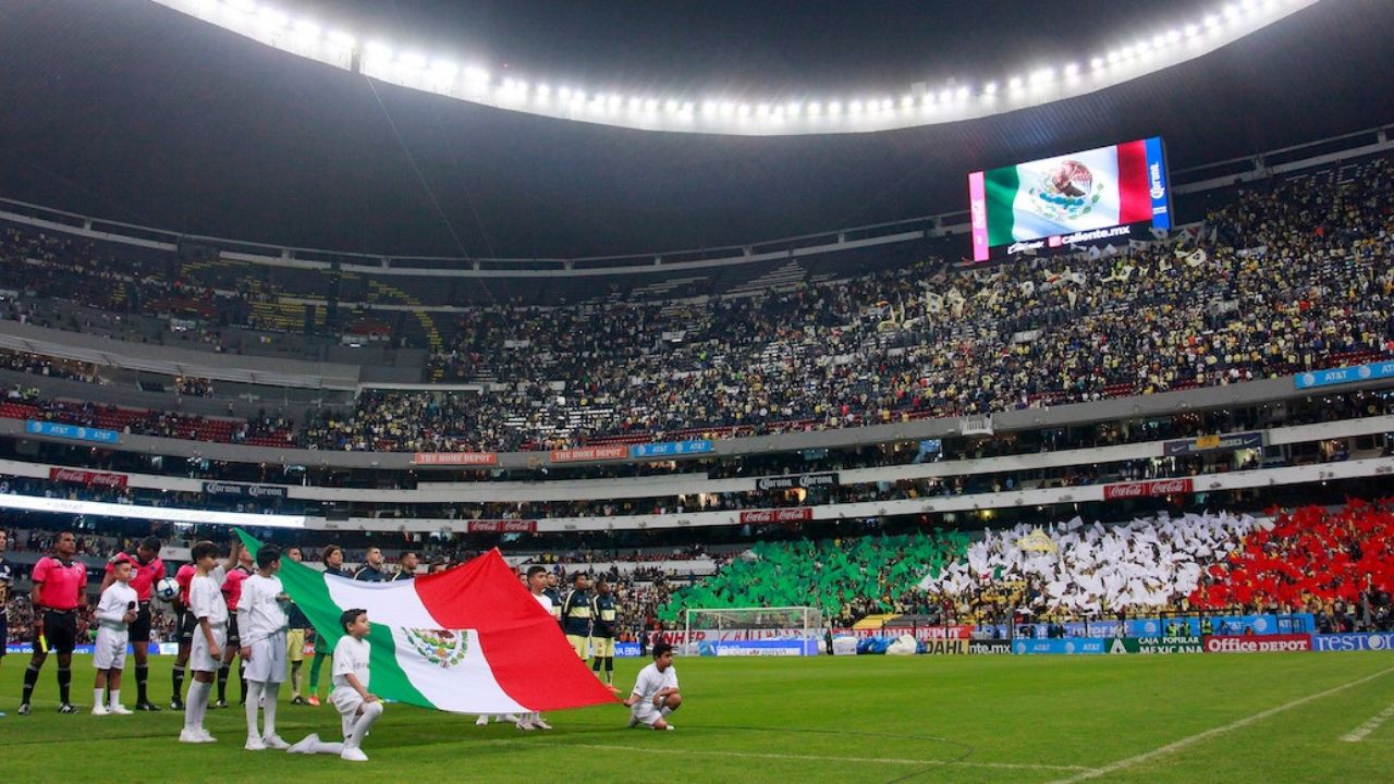 La Selección de Honduras jugará ante México en un abarrotado Estadio Azteca