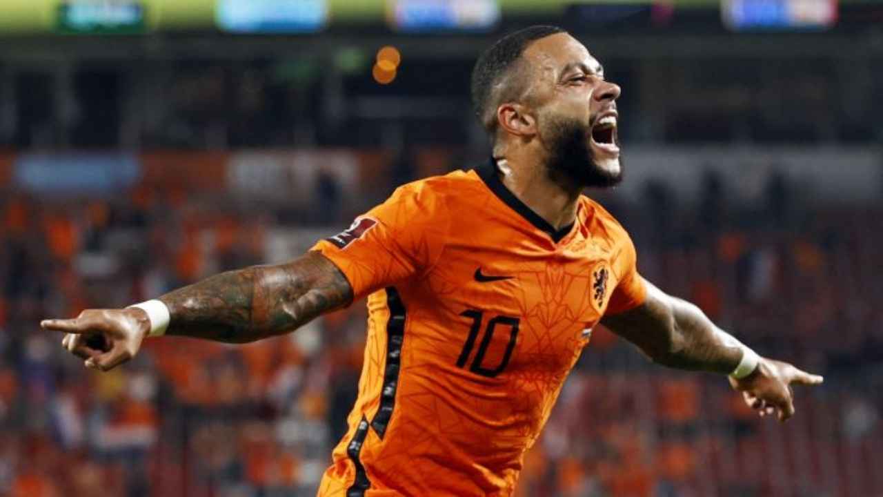 ¡Encendido! Memphis Depay guía a la victoria a la Naranja Mecánica