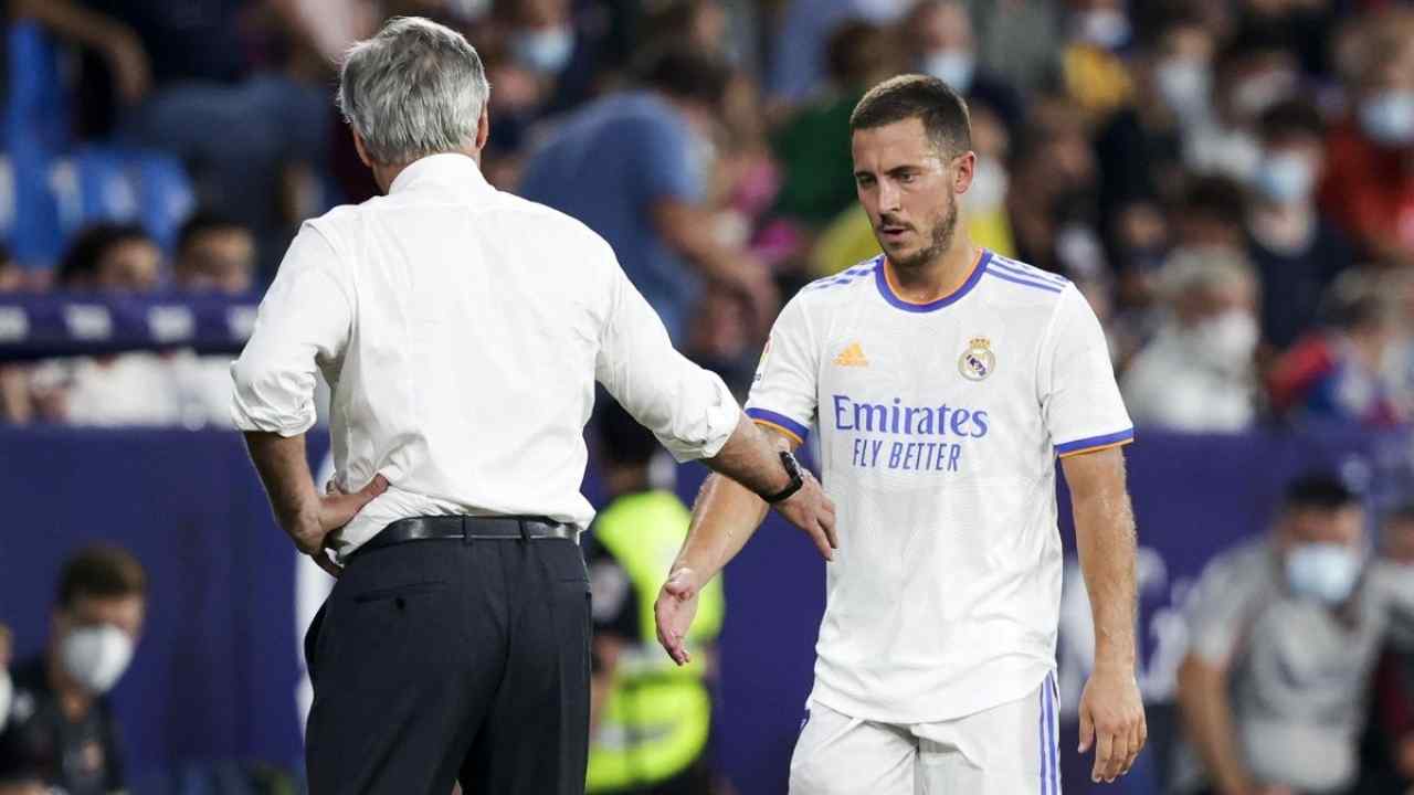 Carlo Ancelotti no cerraría la puerta de salida a Hazard