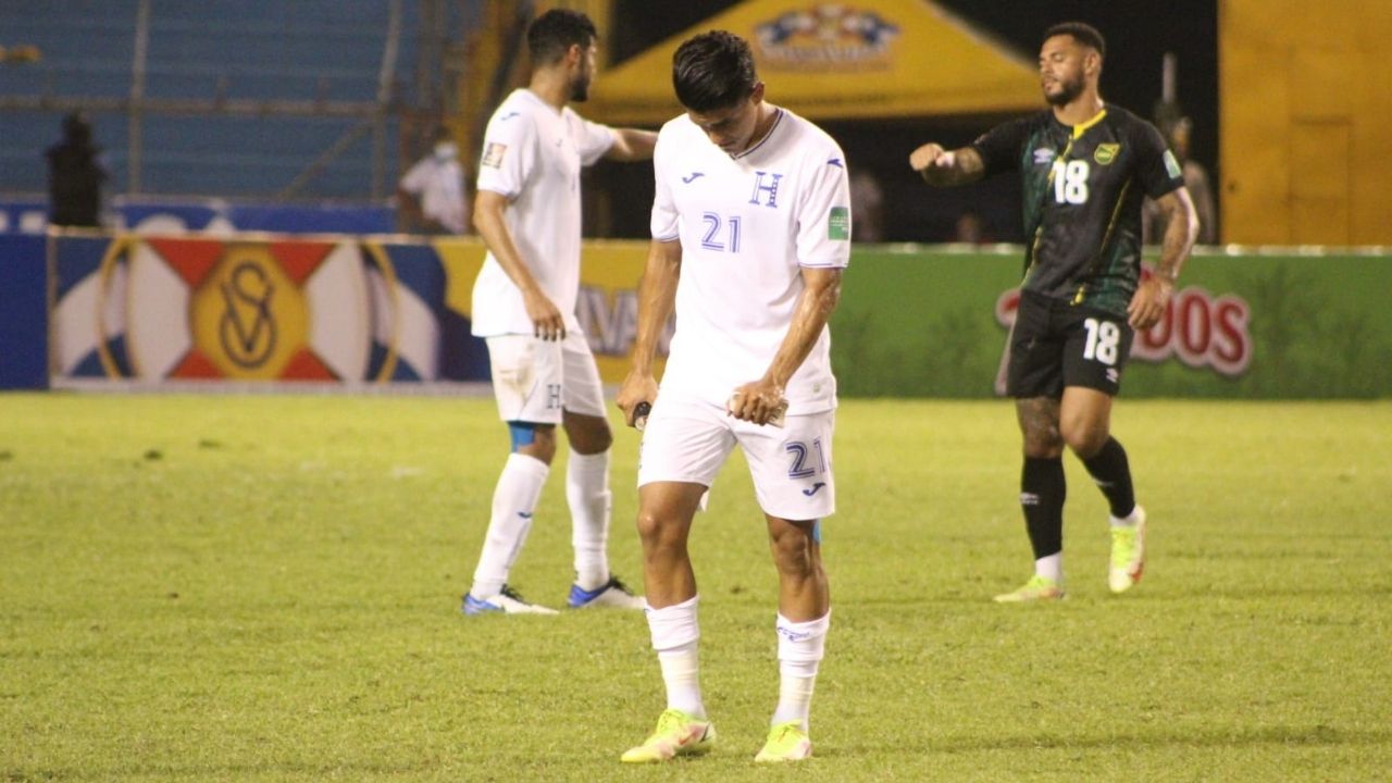Honduras cae derrotada en casa frente a Jamaica y se complica en la eliminatoria rumbo a Qatar 2022