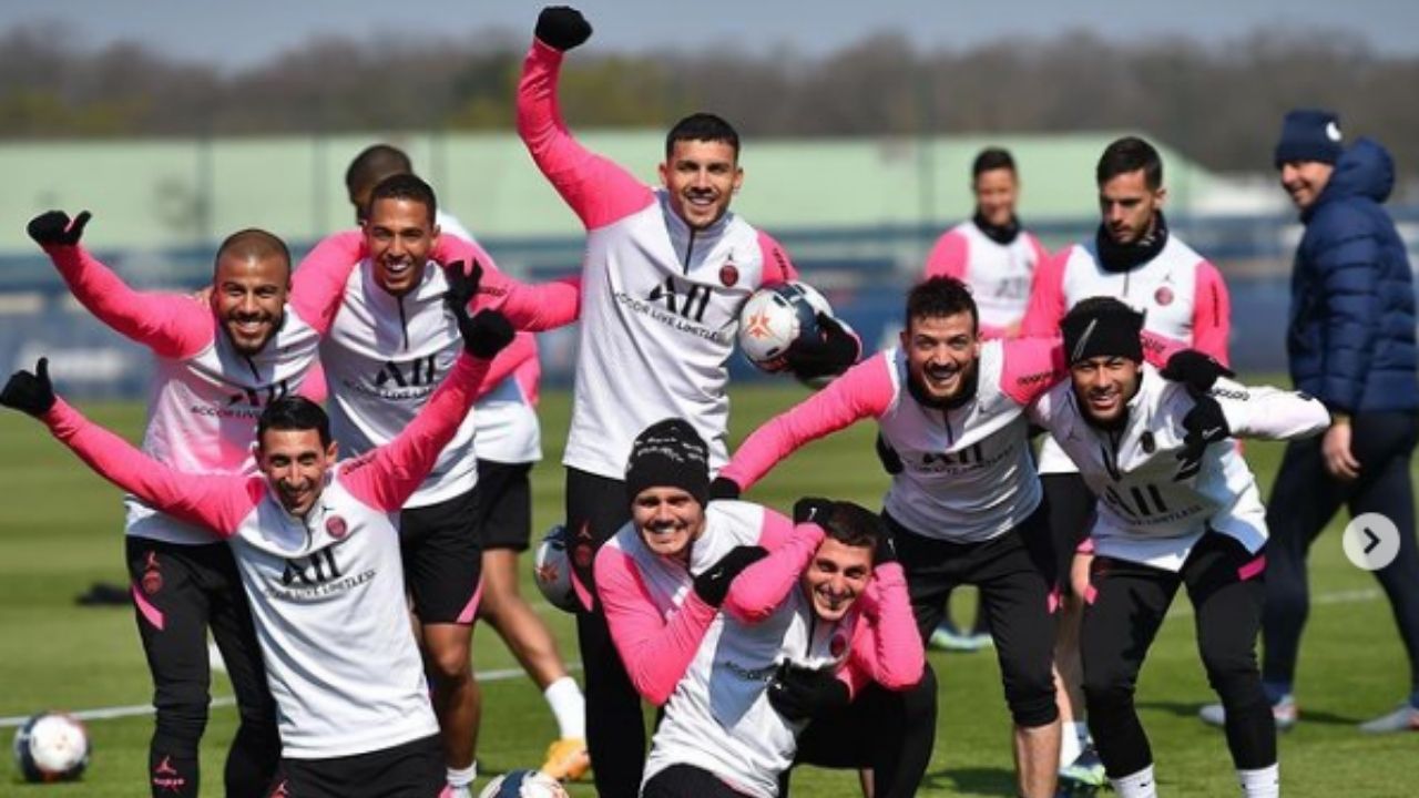 Mauro Icardi dejó de seguir a todos sus compañeros del PSG