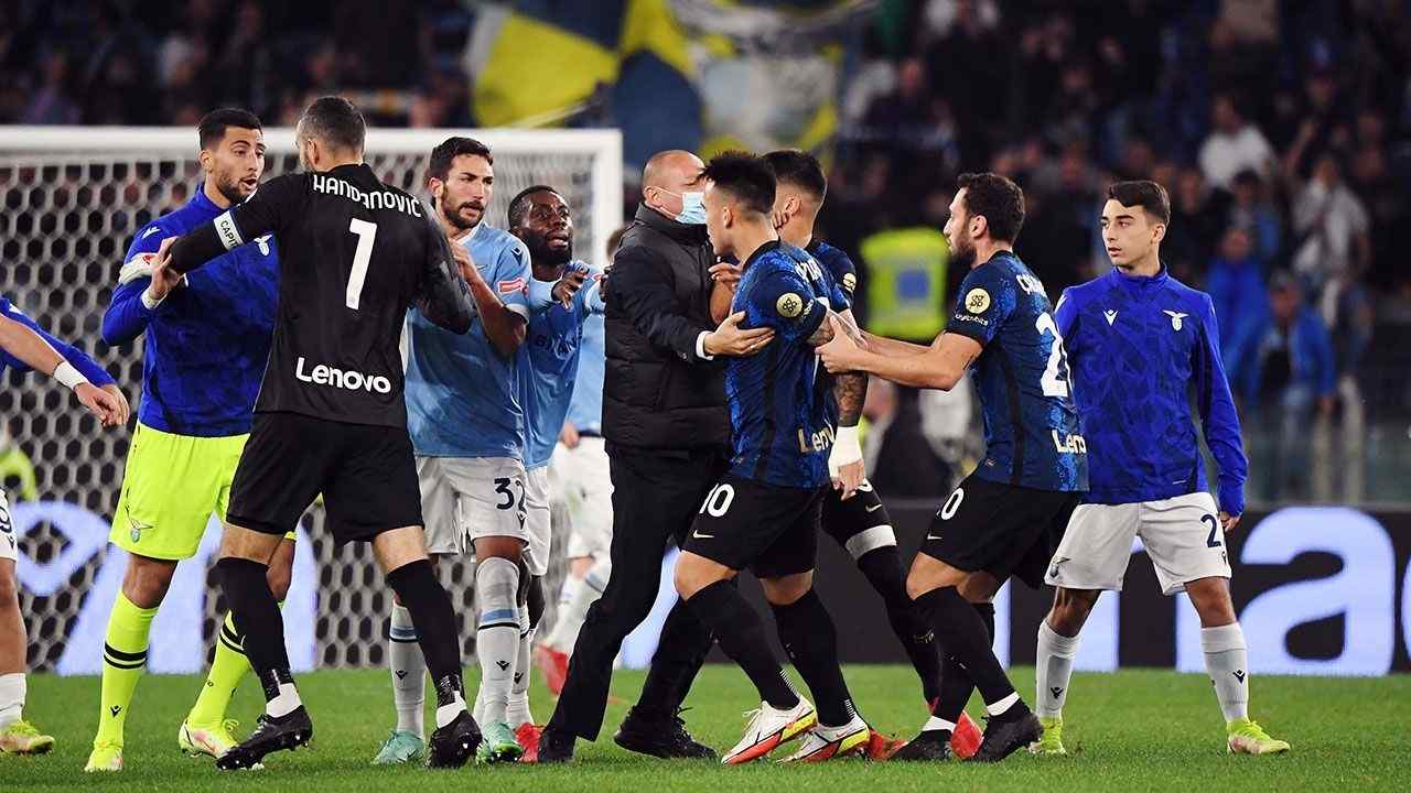 Tremenda pelea en Lazio vs Inter, con Lautaro enfurecido
