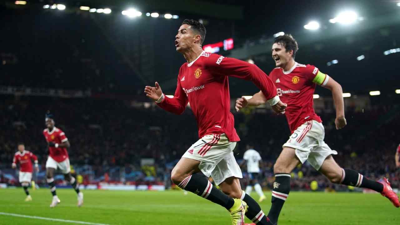 Cristiano guía la remontada del Manchester United ante Atalanta en el Old Trafford