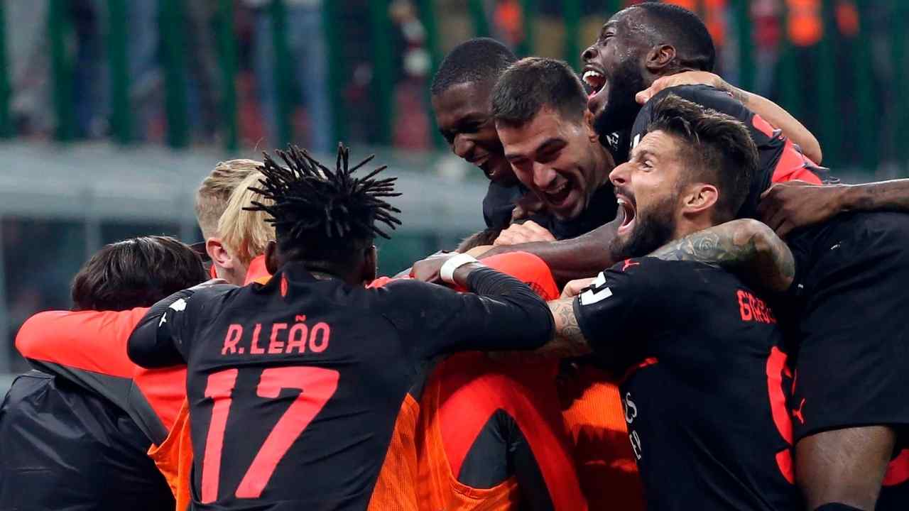 Milan, descansa como líder gracias a Leao y Castillejo