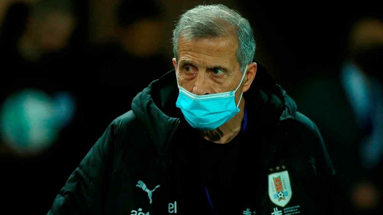 Óscar Tabárez en la cuerda floja con la selección de Uruguay