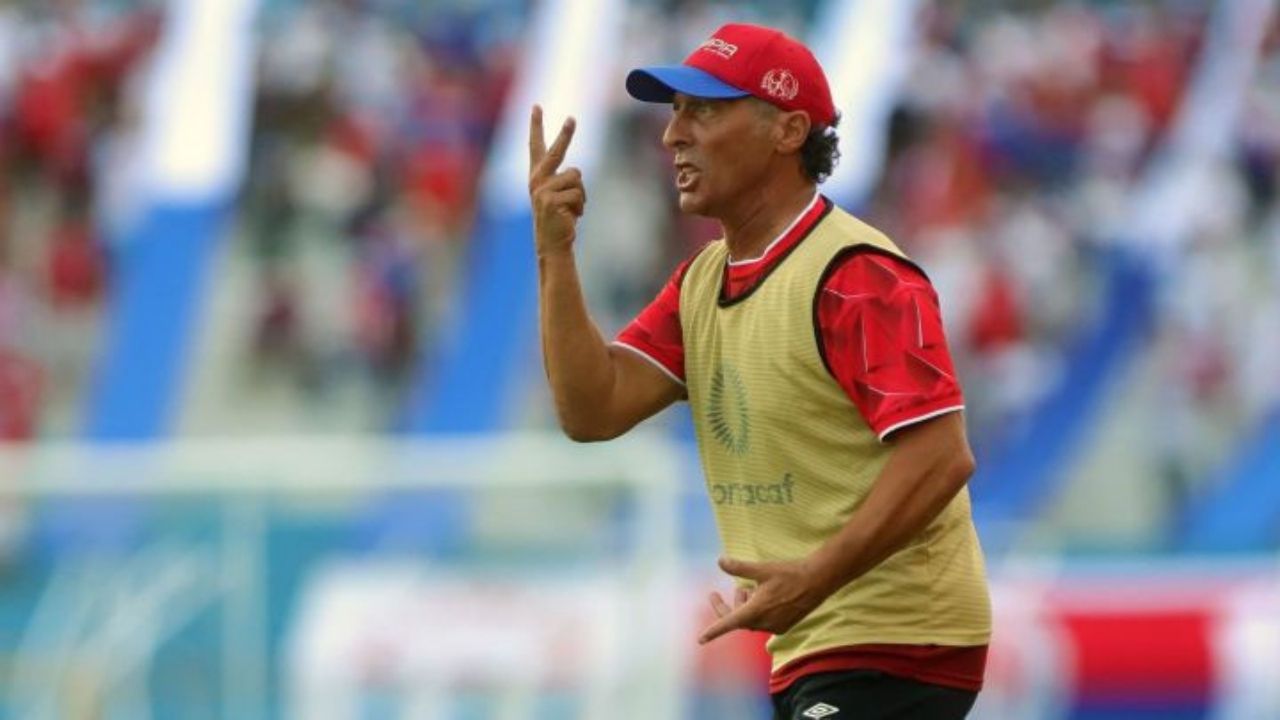 Pedro Troglio confirma las bajas del Olimpia para el clásico ante Motagua