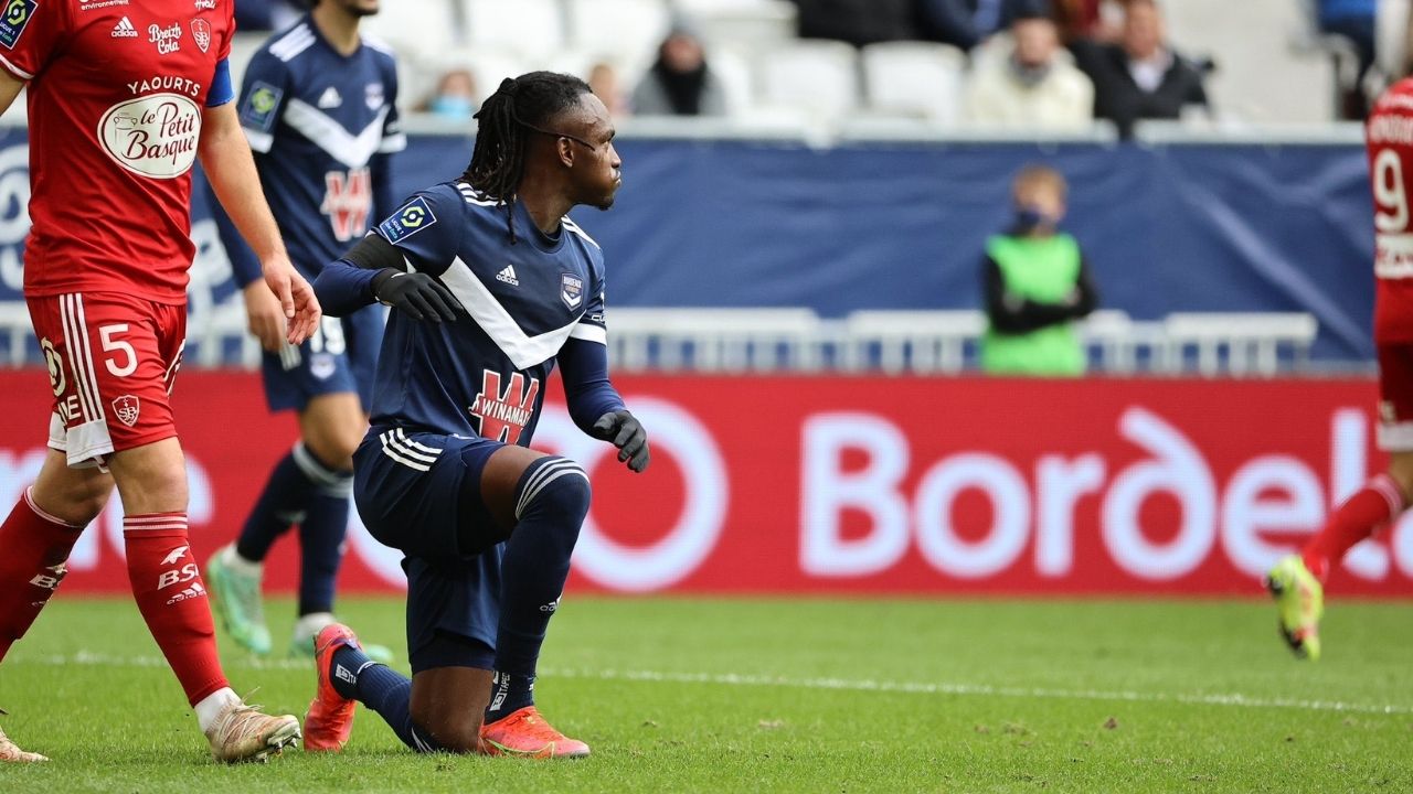 Alberth Elis y el Burdeos no pudieron ganar en casa ante el Stade Brestois