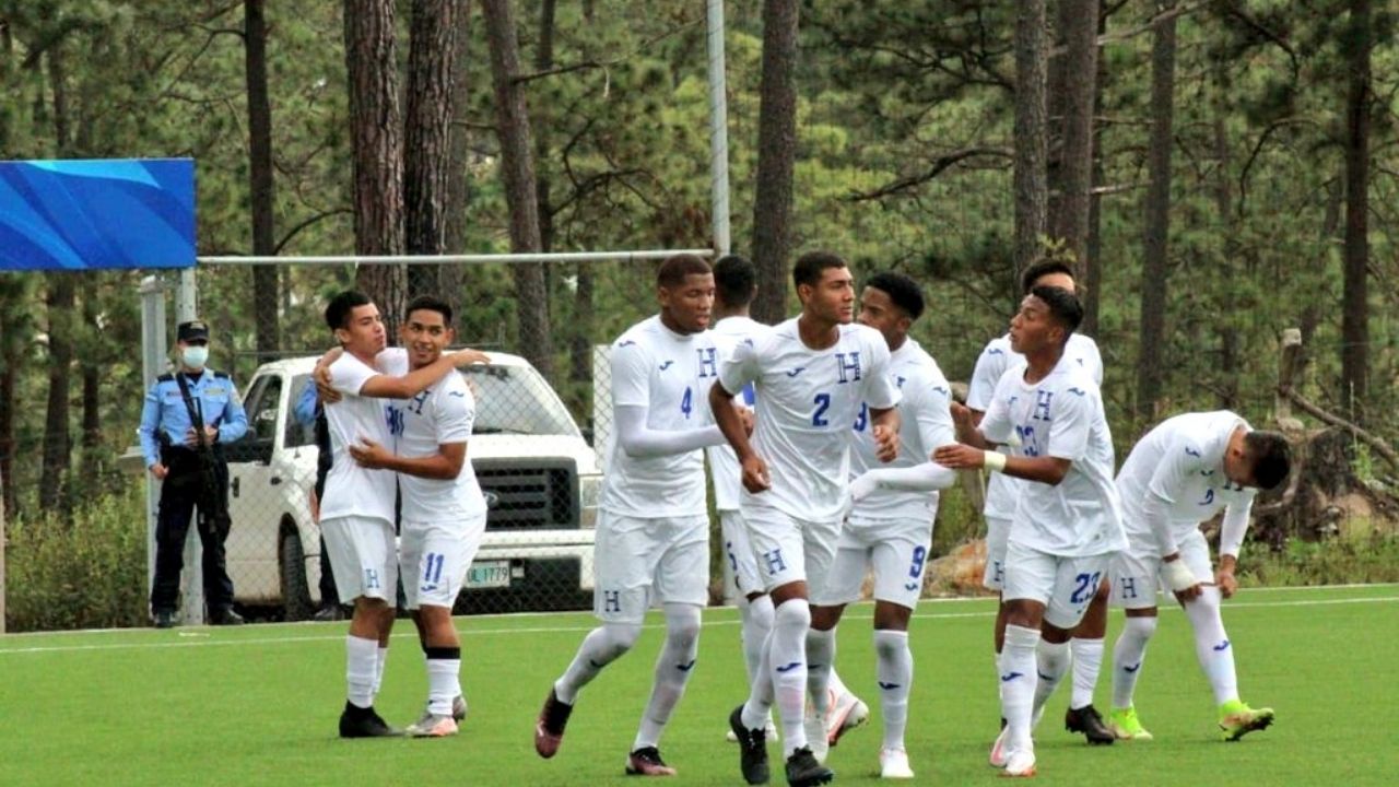 Selección de Honduras gana su segundo amistoso ante Uruguay