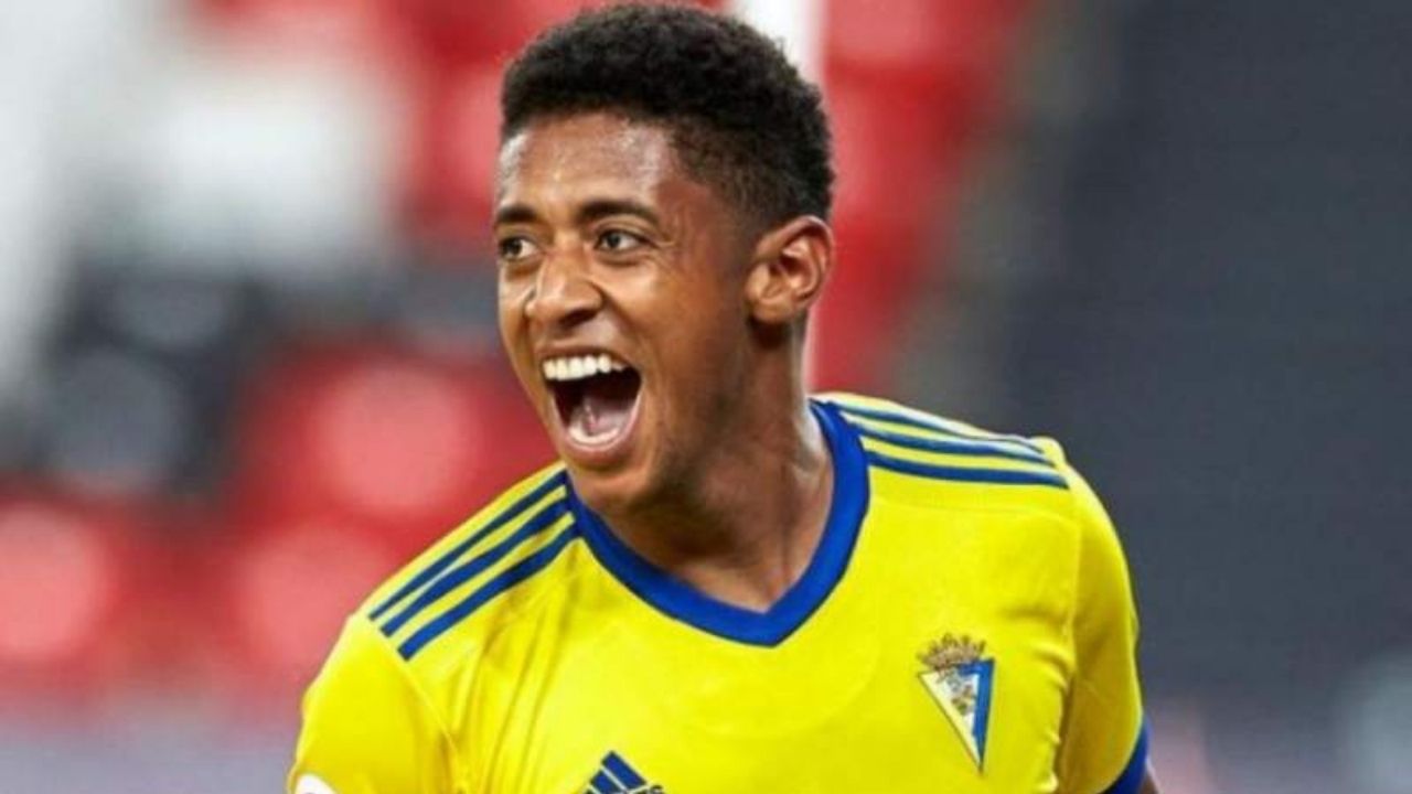 Choco Lozano, el primer legionario convocado por la Selección de Honduras para duelos eliminatorios