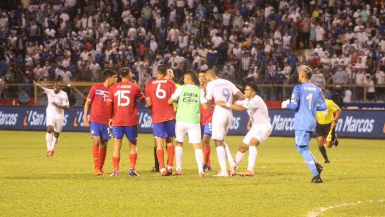 Costa Rica da de baja a una de sus figuras para juegos eliminatorios ante Canadá y Honduras