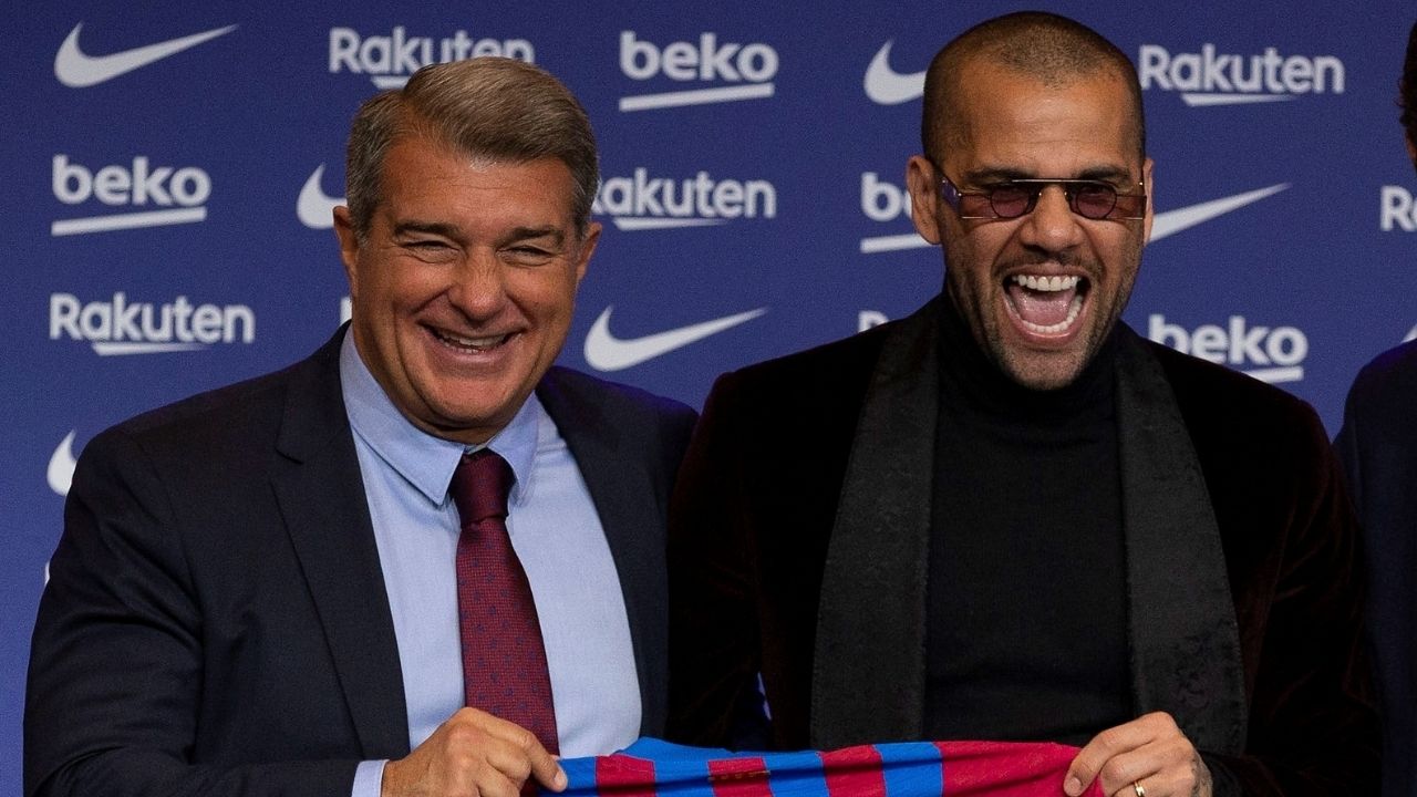 Laporta, sobre un posible regreso de Messi e Iniesta al Barcelona: 'No lo descarto'