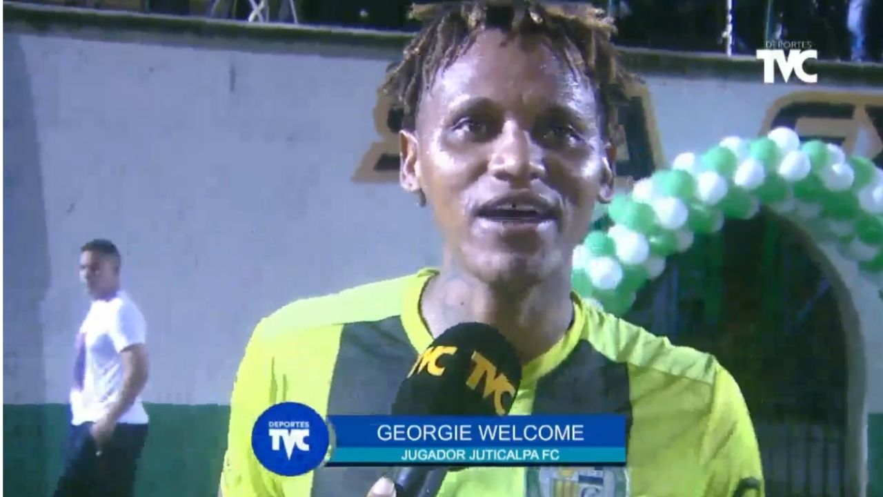 Georgie Welcome se quejó de sus compañeros por no haber jugado como 'hombres'