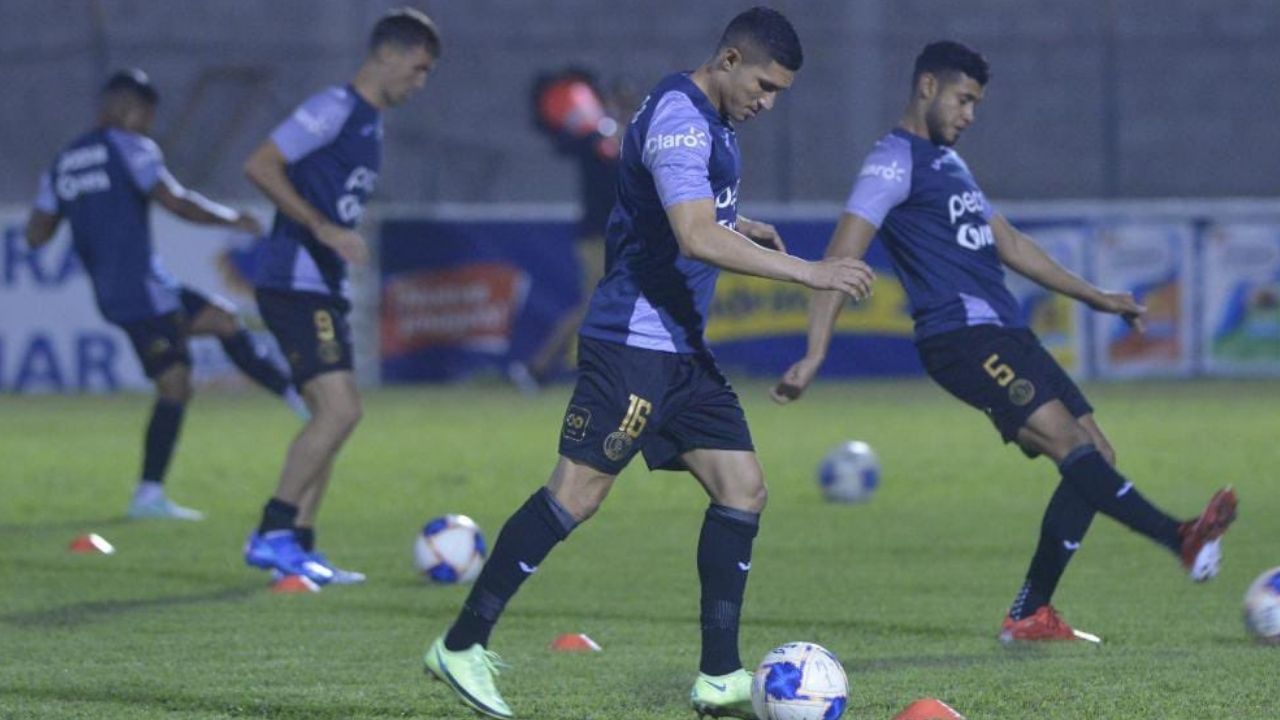 Héctor Castellanos enumera todo lo que le hizo falta a Motagua en la ida ante Comunicaciones
