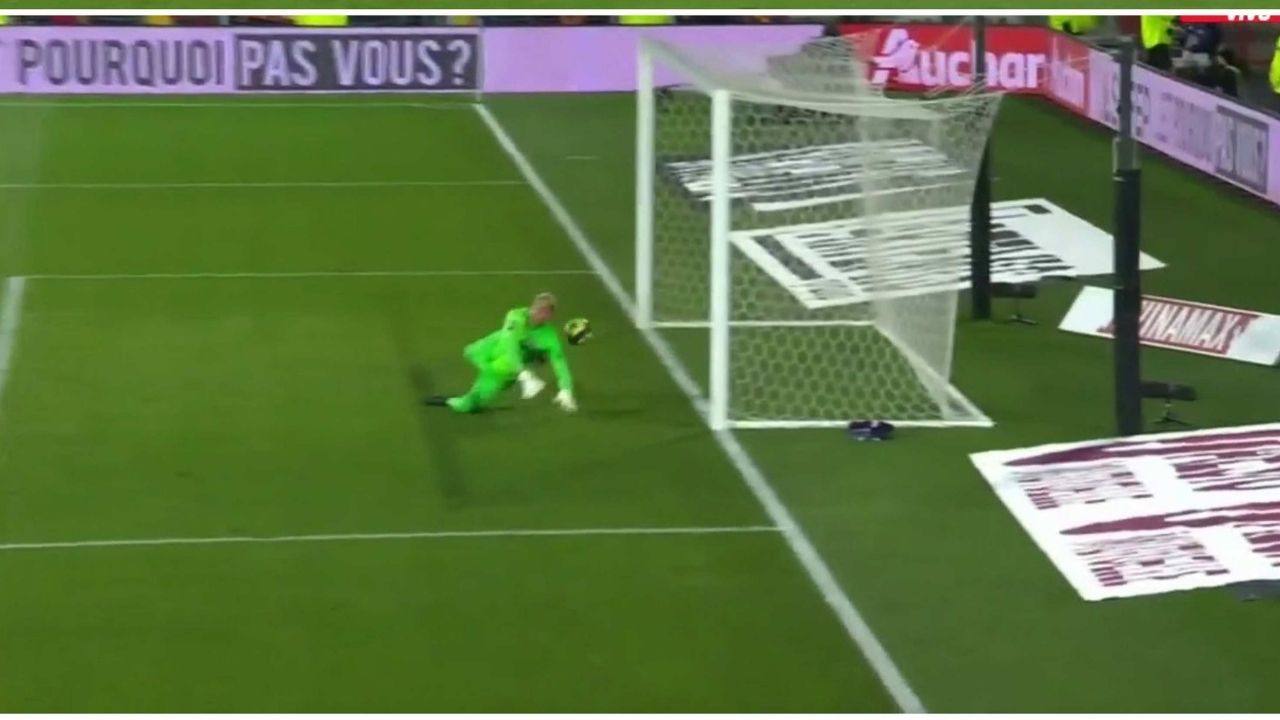 El error de Keylor Navas que le pudo costar una derrota al PSG de Messi