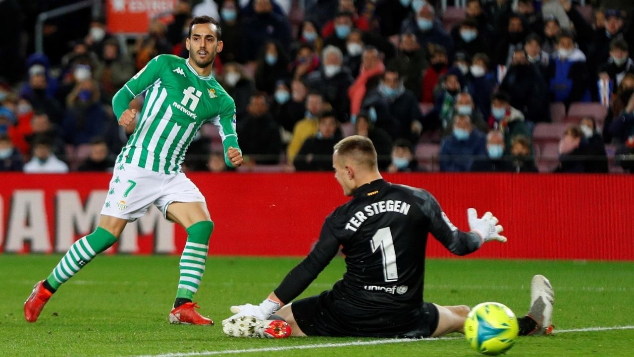 ¡Cae en casa! Barcelona sucumbe ante Betis que se mete entre los líderes de España