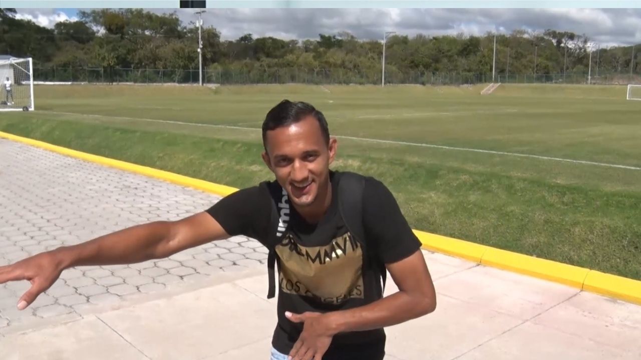 Diego Reyes: 'Espero volver a marcar, para darle una alegría a la afición y a Troglio'