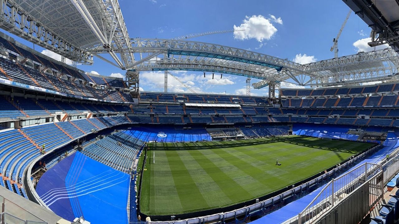 España toma decisión sobre la capacidad en los estadios tras el rebrote del covid-19