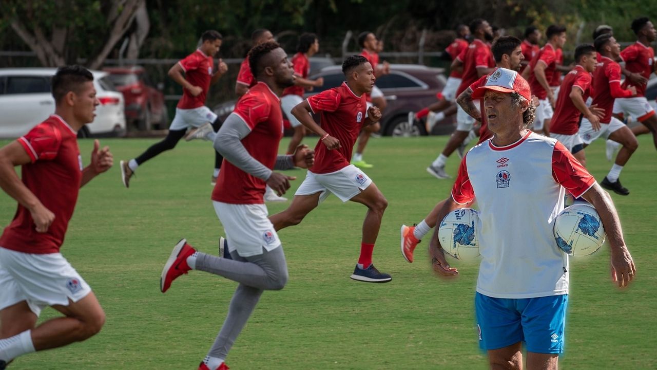 Los tres legionarios que podrían regresar al Olimpia para el Clausura 2021-22