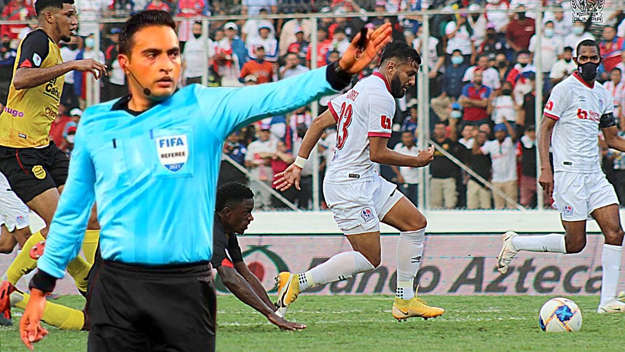 Así le ha ido al Olimpia cuando Said Martínez fue el árbitro en la final