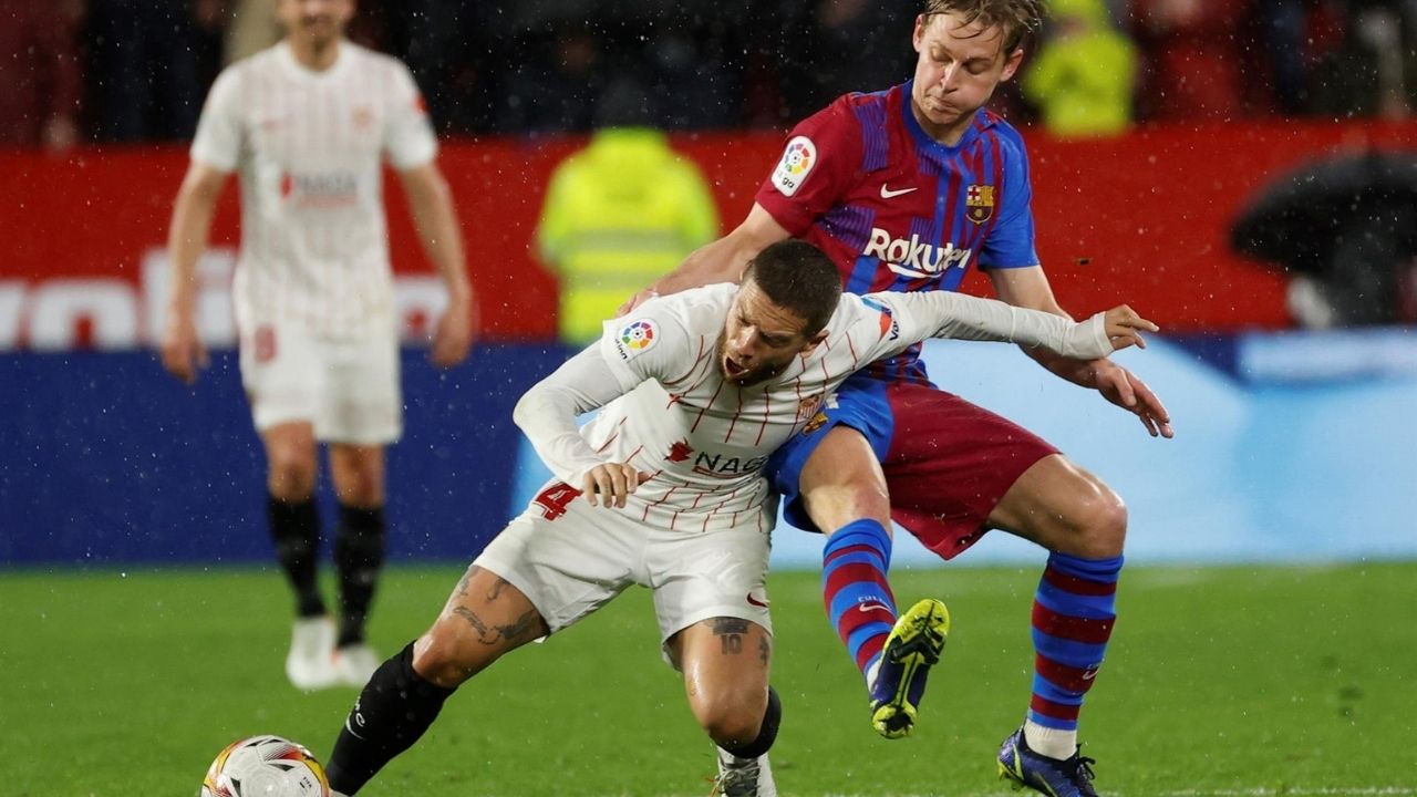 El Barcelona sigue sembrando dudas y rescata un punto en su visita a Sevilla