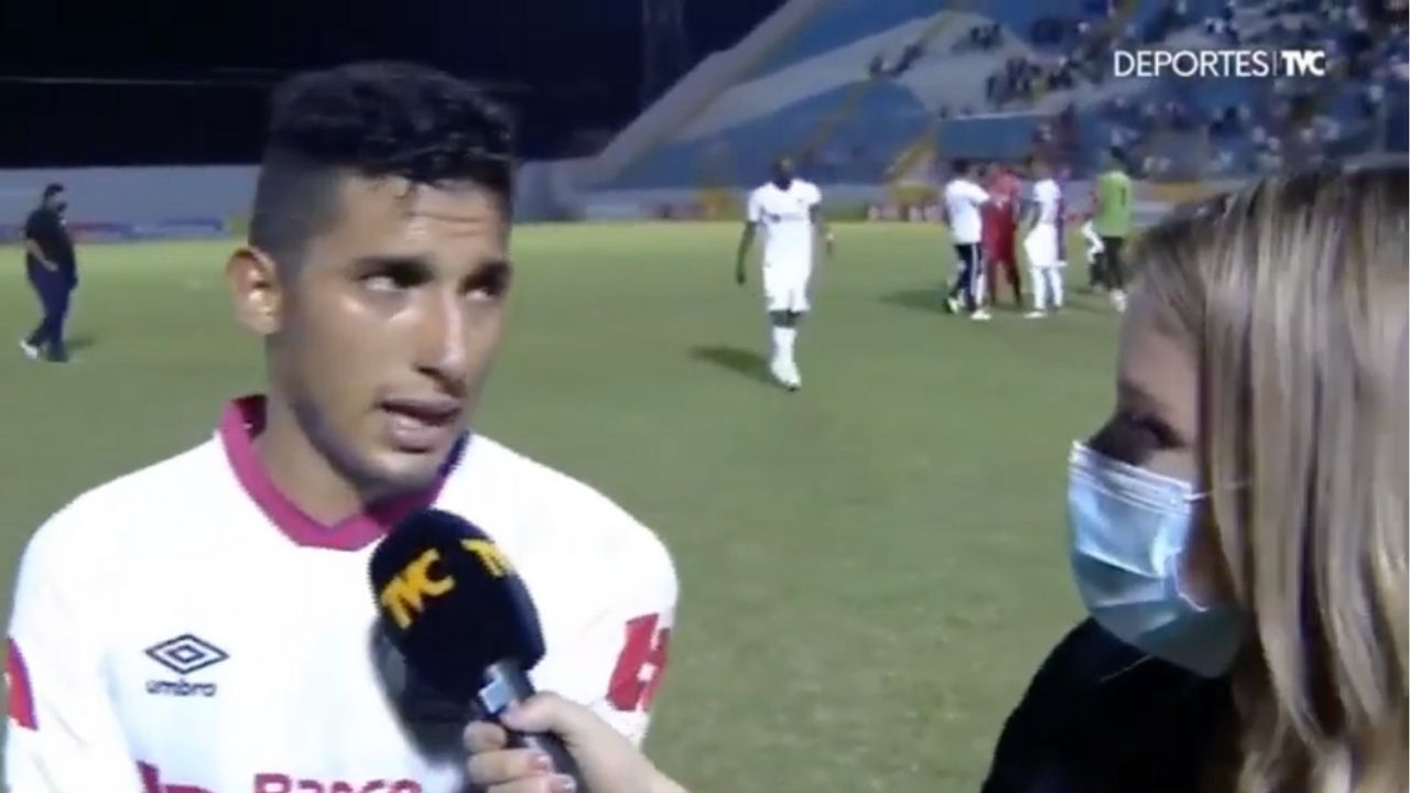 José Mario Pinto y su reacción tras dar un partidazo con el Olimpia