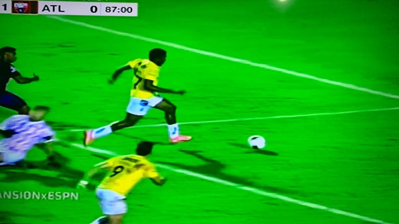 Muma Fernández debutó con golazo en México y le da el triunfo a los Venados ante el campeón