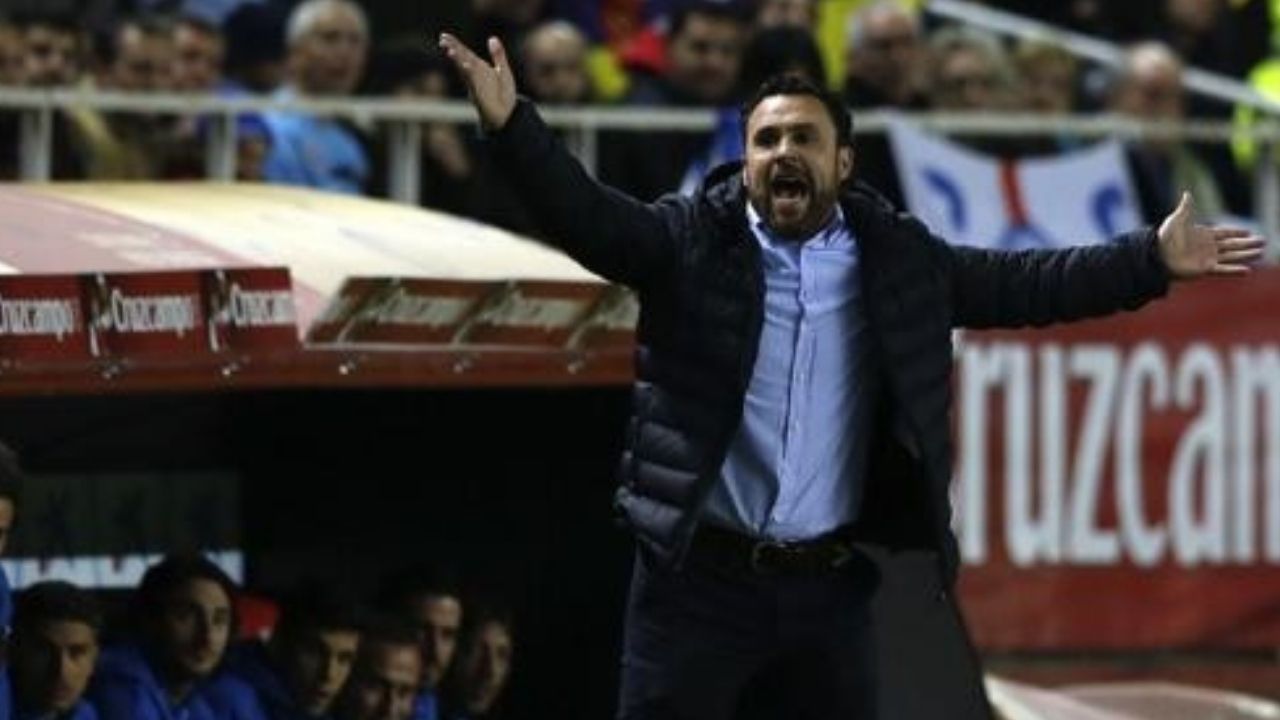 Trasciende que Sergio González tomará las riendas del Cádiz CF, equipo donde milita el hondureño Choco Lozano