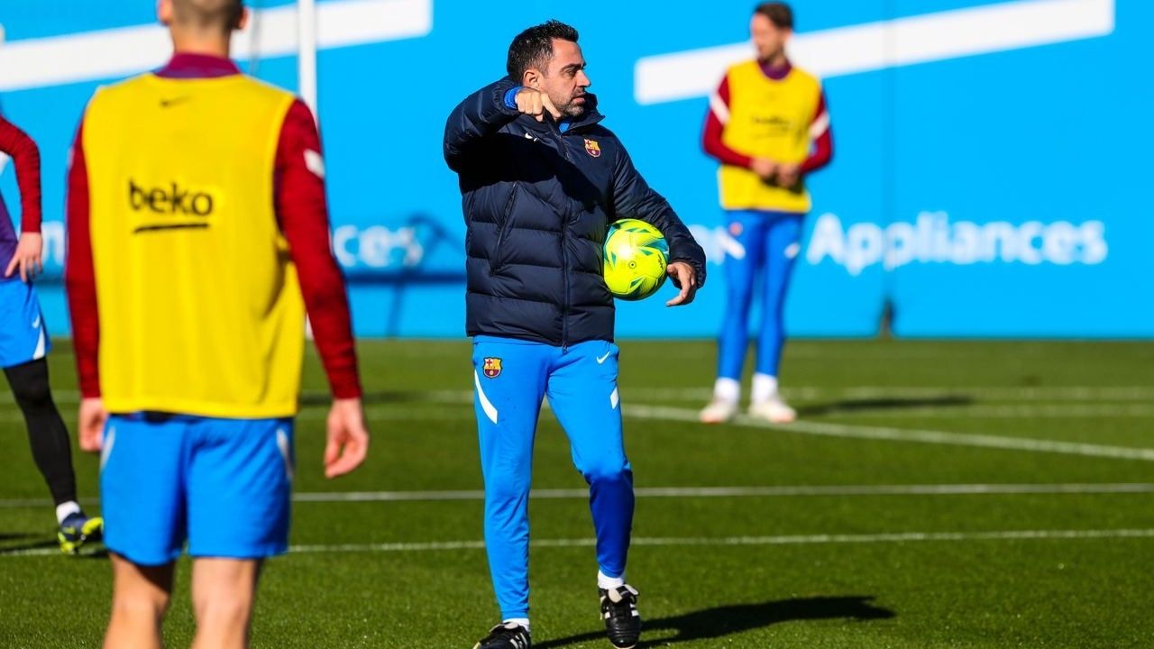 Xavi, sobre la renovación de Dembélé: 'Todavía estoy esperanzado'