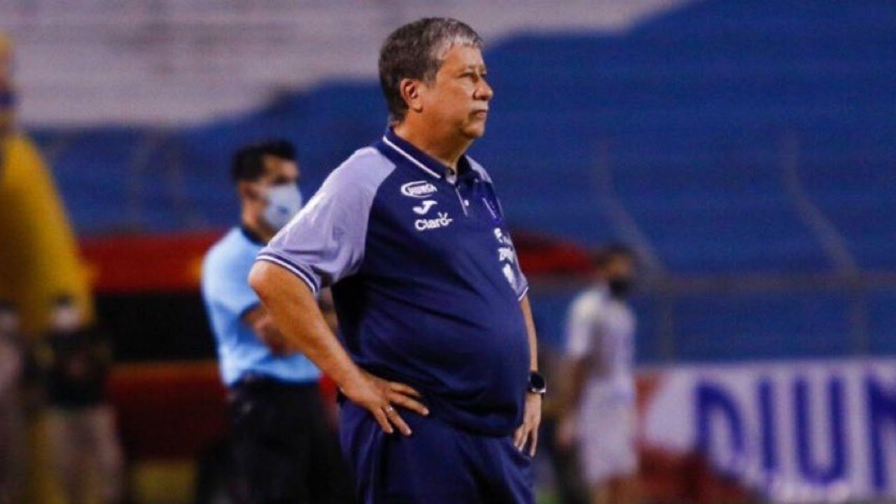 Bolillo Gómez se refiere a su futuro previo al duelo ante Estados Unidos