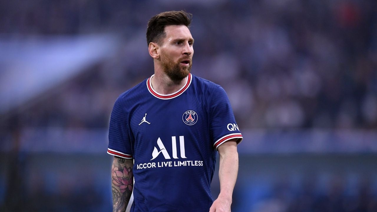 Leo Messi da positivo al covid-19