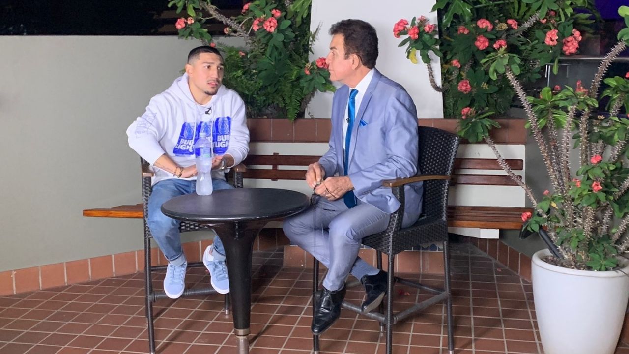 Teófimo López 'feliz de estar en Honduras' para asistir como invitado de honor a la toma de posesión de Xiomara Castro