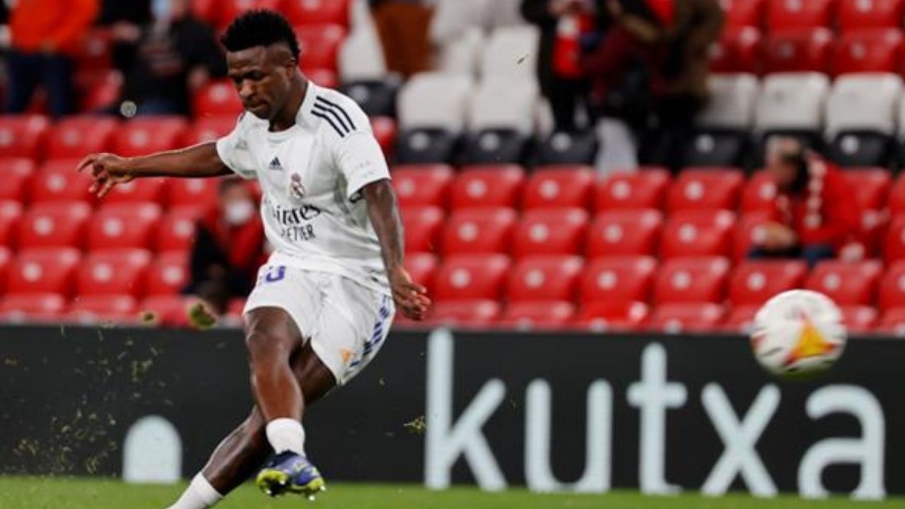 Vinícius da negativo y espera ratificación de LaLiga